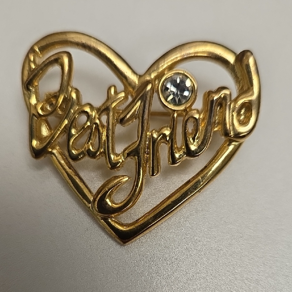 Elegant Gold 'Best Friend' Heart Brooch with Crystal